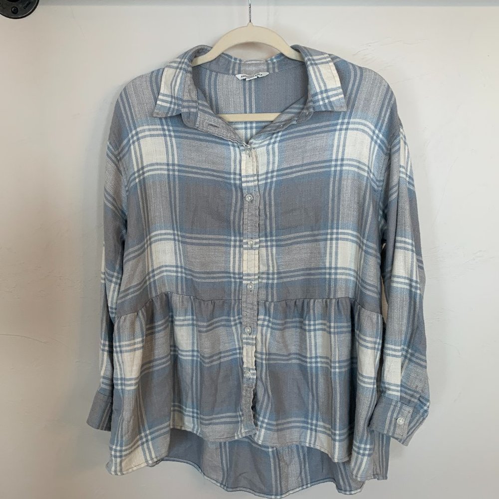 AMERICAN EAGLE Grey & Blue Plaid Flannel Blouse Button Front Top Size Sm